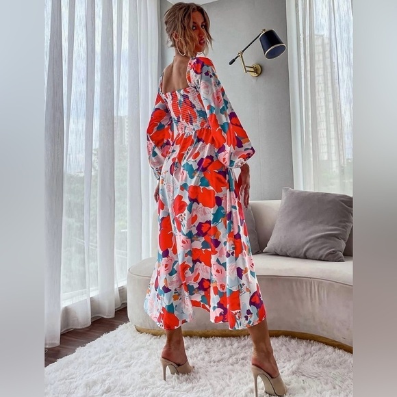 Floral Print Smocked Maxi Dress Size S - Picture 3 of 11